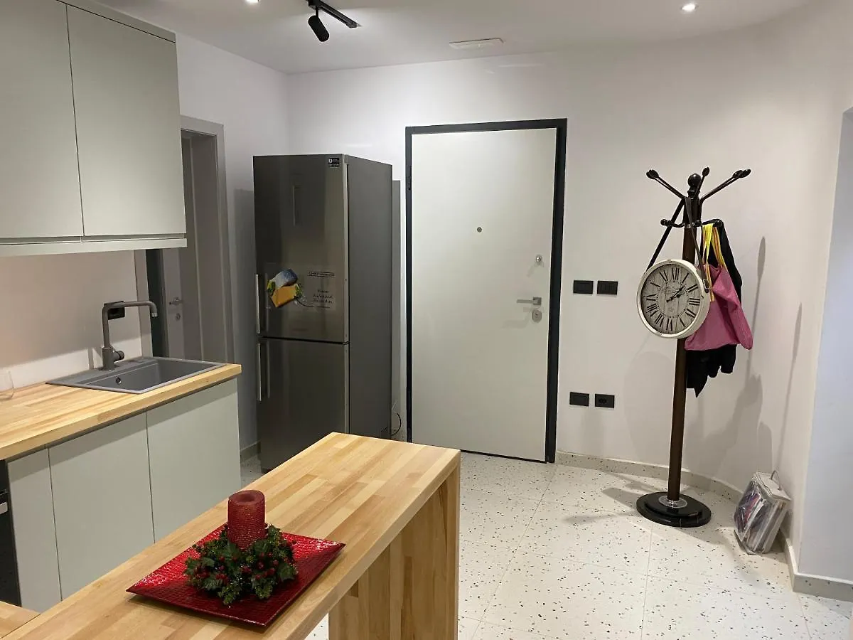 Vila-Amo, Suites&Rooms In Tirana Center אלבניה
